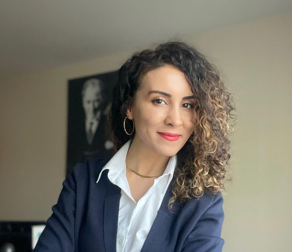 Elif Tuğlu
